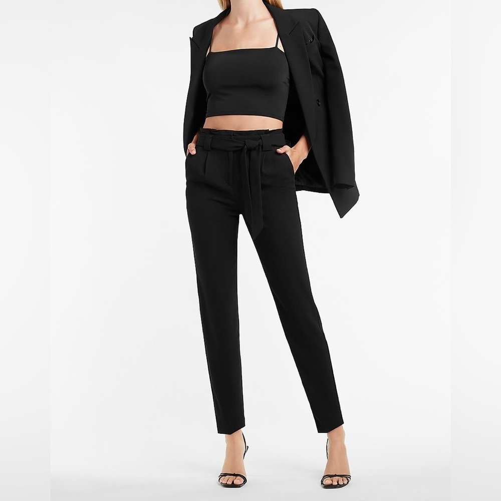 Express Women's Black High Waisted Paperbag Ankle Dress Pant, Size 6